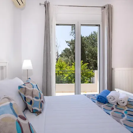 Casa Magnolia - Spacious In Heart Of Akrotiri Casa vacanze La Canea