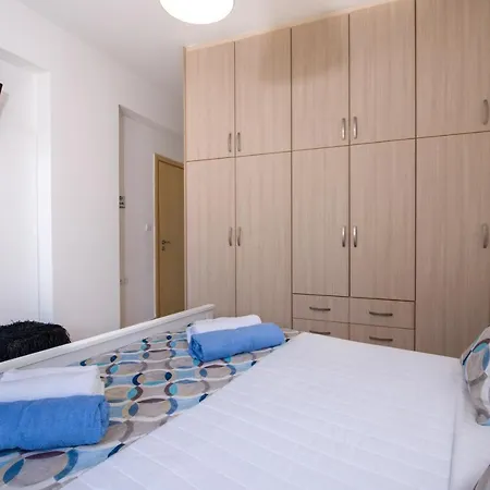 Dom wakacyjny Casa Magnolia - Spacious In Heart Of Akrotiri